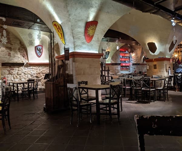 Реберня під Арсеналом Львів