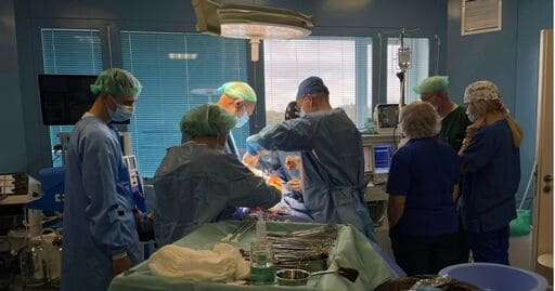 Хірурги Львова врятували життя 48-річного мешканця Львівщини.