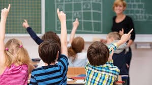 У Львівській школі вчителі не отримають зарплату