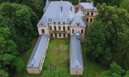 Палац Скшинських-Чарторийських