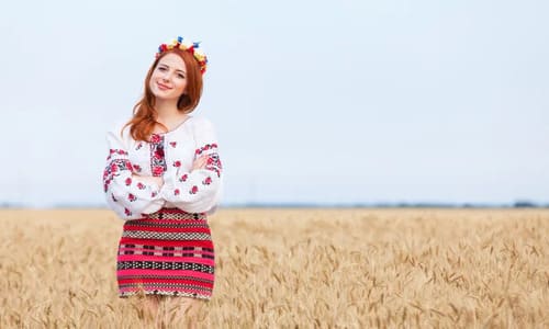Сучасні тренди у дизайні вишиванок 2025