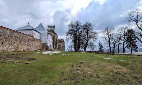 Домініканський монастир у Підкамені