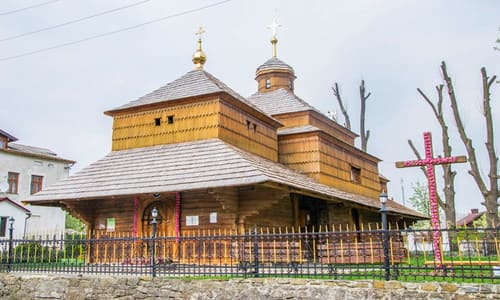 Церква великомученика Пантелеймона (Сколе)