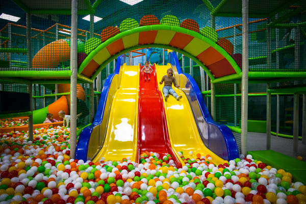 Розважальний центр Park Новояворівськ
